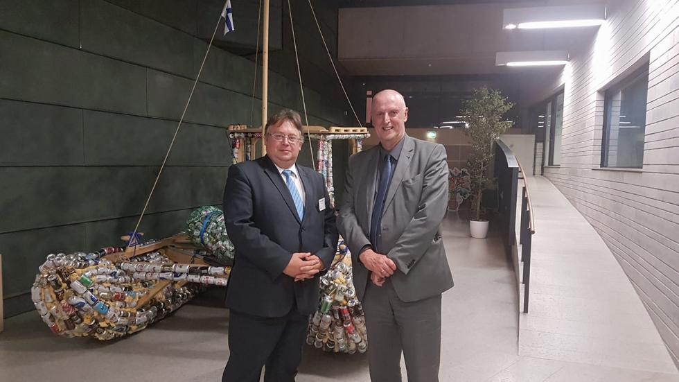 Mr Mart Laidmets, Deputy Secretary General for General and Vocational Education from the Estonian Ministry of Education and Research, and Mr Cor Meijer, Agency Director in Tallinn