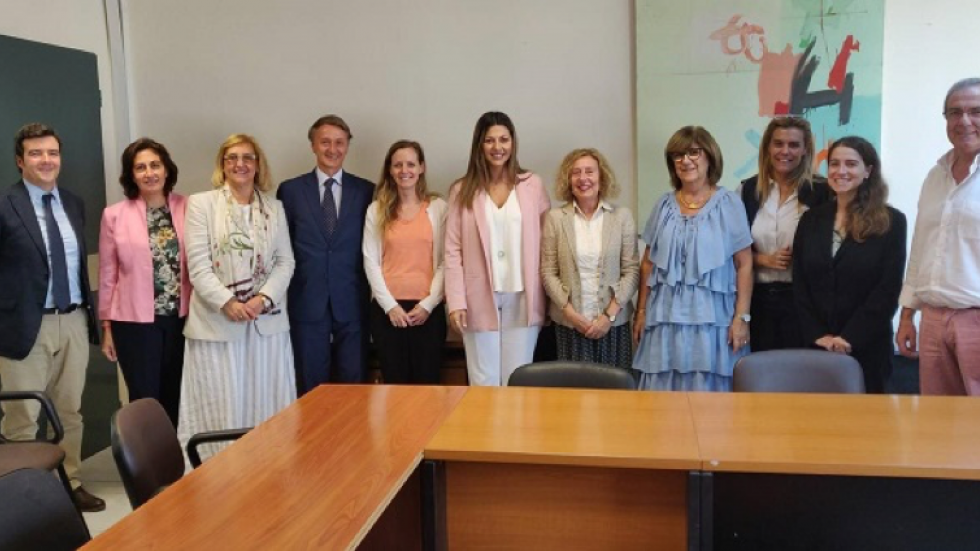 Representatives from the Agency and the SRSS meet Ms Sofia Zacharaki, Vice Minister of MERA