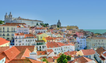 image of Portuguese coastal town
